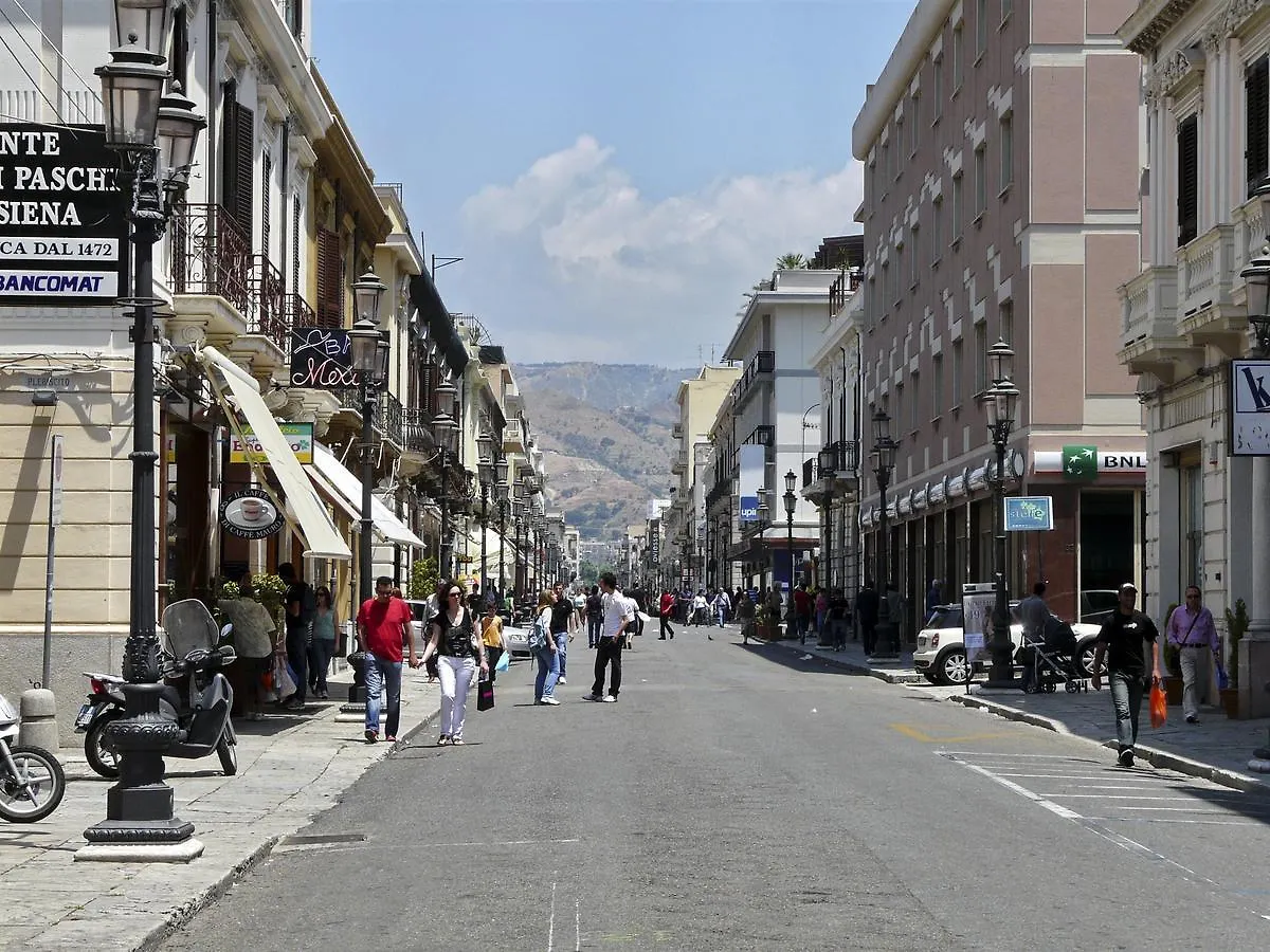 Bed & Breakfast Deluxe B&B Centrocitta Reggio Calabria